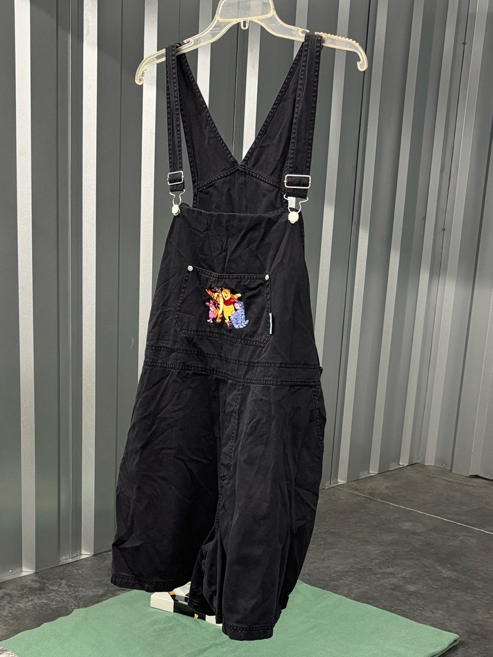 Winnie the Pooh Disney Black Embroidered Character Overalls Shortalls 26W/28W